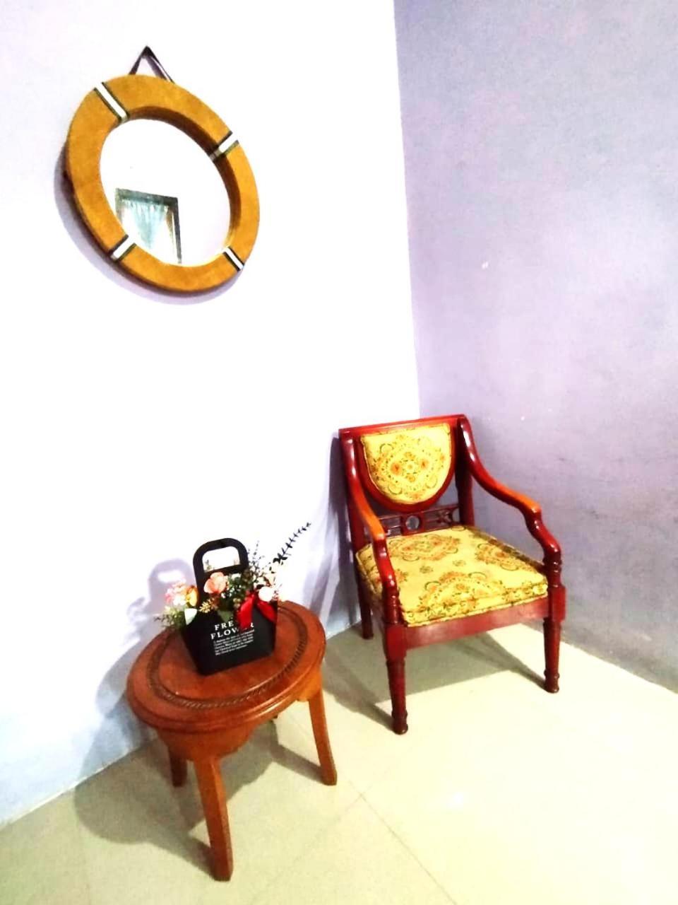 Kurnia Homestay Ternate Exterior foto